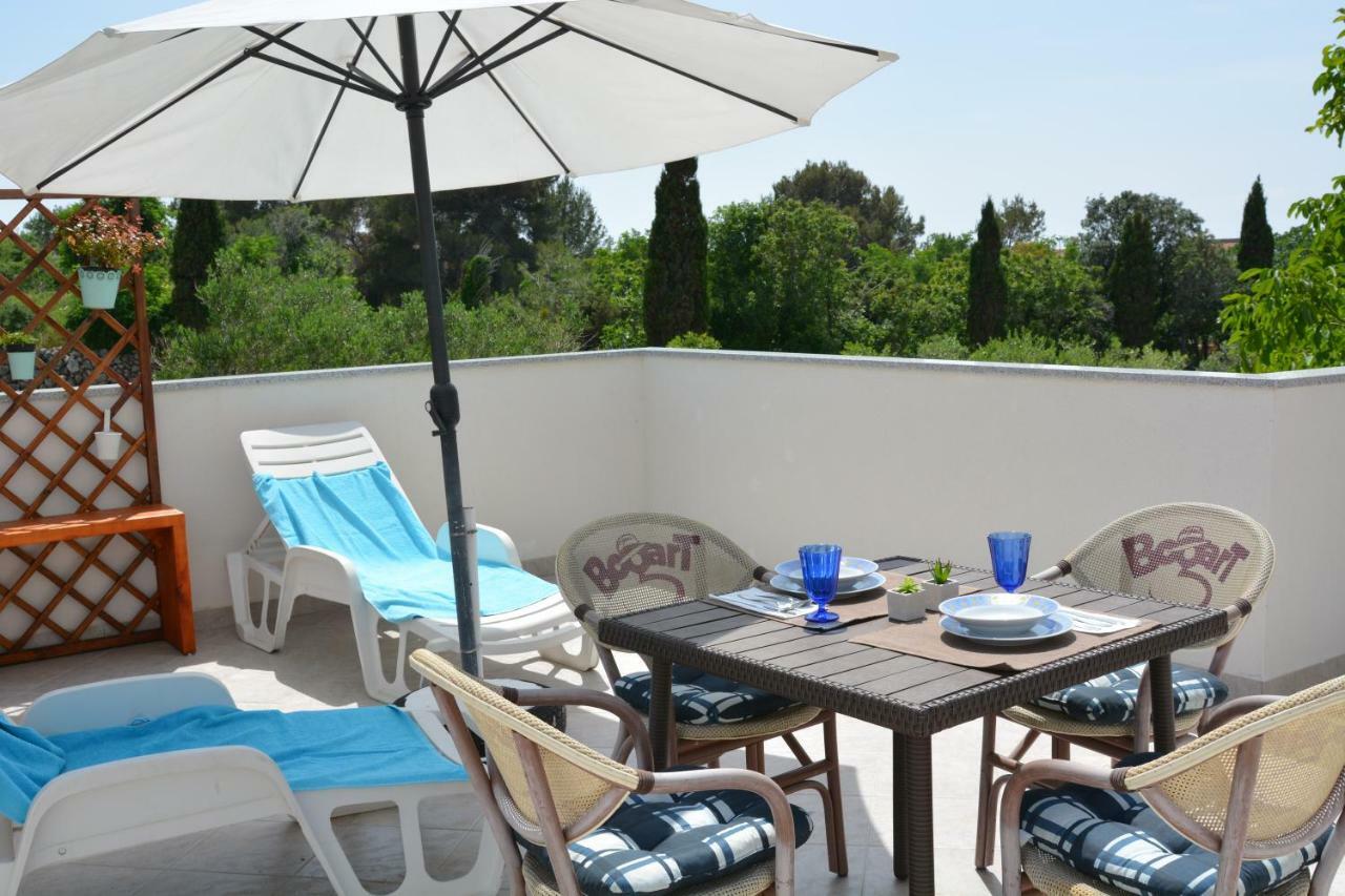 Apartments Relax Punat Exterior photo
